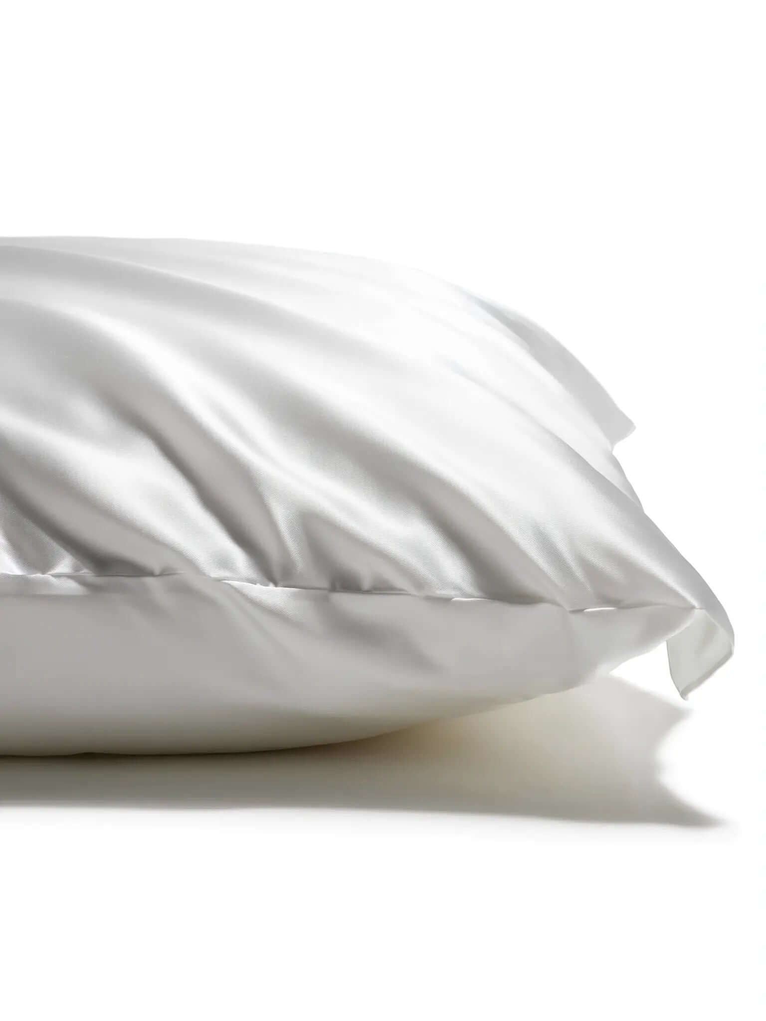 Why We Use 23 Momme Mulberry Silk?